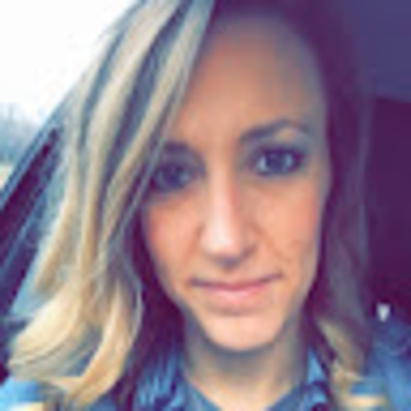 hollymckenzie23